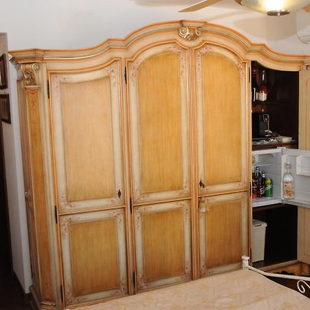 La Casa Di Luna San Benedetto del Tronto Exterior foto